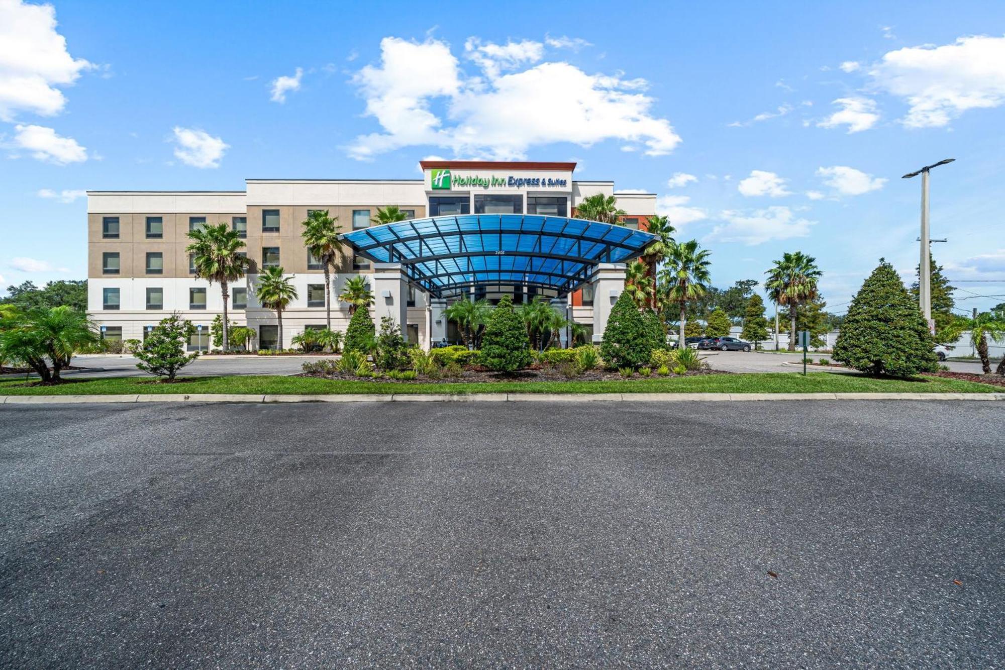 Holiday Inn Express & Suites Lakeland South, An Ihg Hotel Buitenkant foto